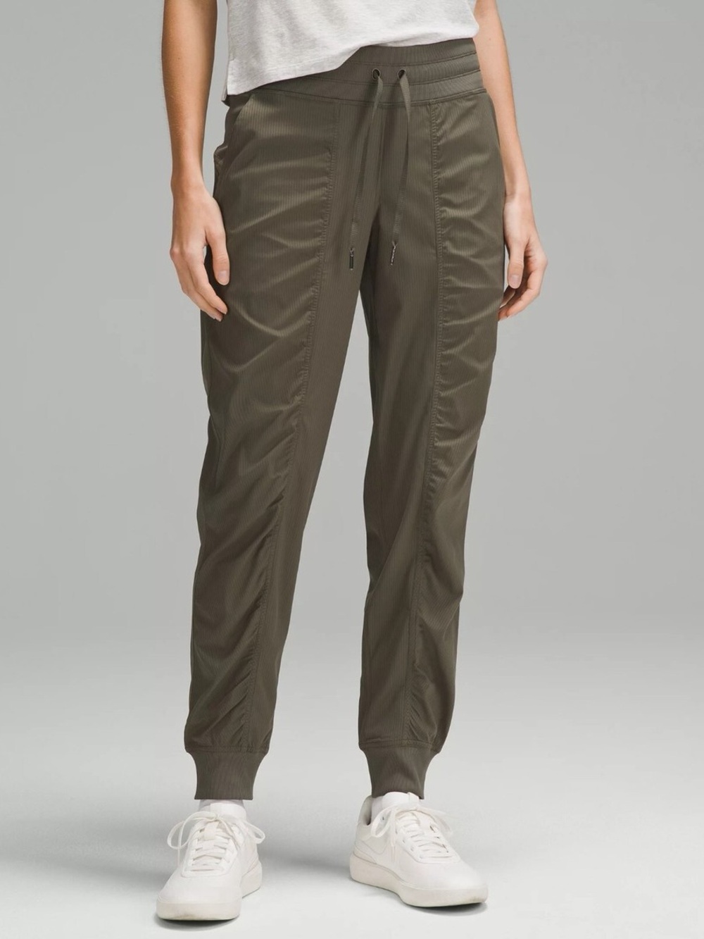 Lululemon dance studio joggers